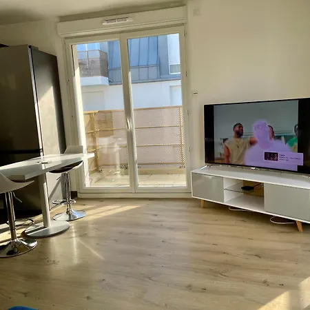 Chambre Confort - Douche Privative - Jardin - Parking Gratuit * Argenteuil